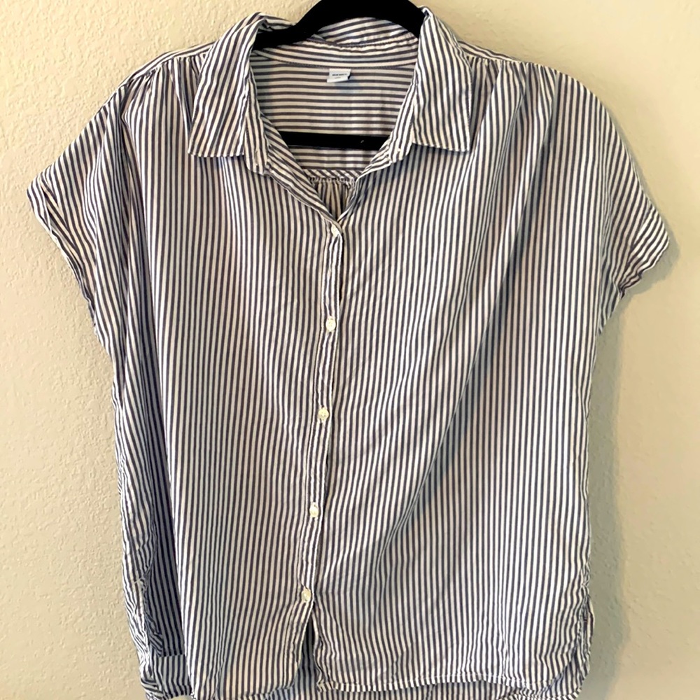 Cute coastal shirt